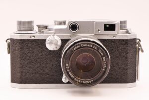 Canon II D1 1 1
