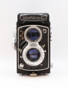 Yashica C 1