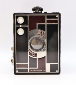 Kodak BEAU Brownie doublet lens 1